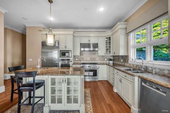 Photo 26 at 2263 Lythe Court, Whitby Estates, West Vancouver