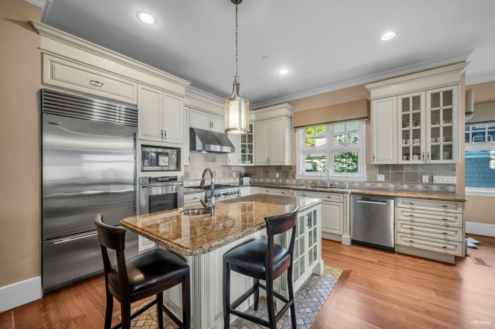 Photo 24 at 2263 Lythe Court, Whitby Estates, West Vancouver