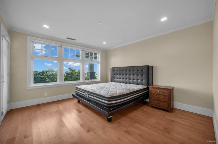 Photo 39 at 2263 Lythe Court, Whitby Estates, West Vancouver