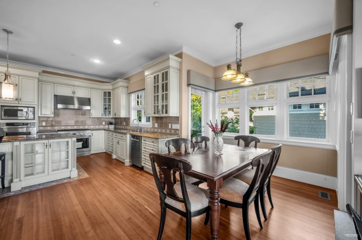 Photo 29 at 2263 Lythe Court, Whitby Estates, West Vancouver