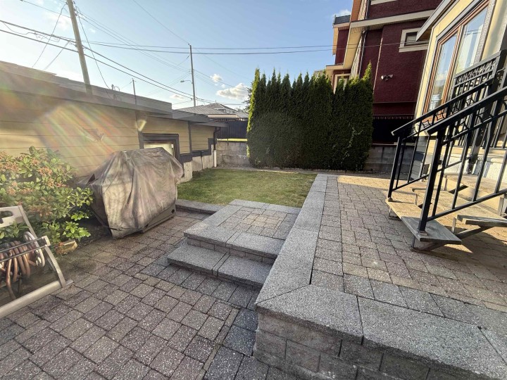 Photo 11 at 7689 Jasper Crescent, Fraserview VE, Vancouver East