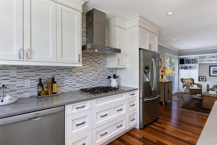 Photo 7 at 3420 Rockview Place, Westmount WV, West Vancouver