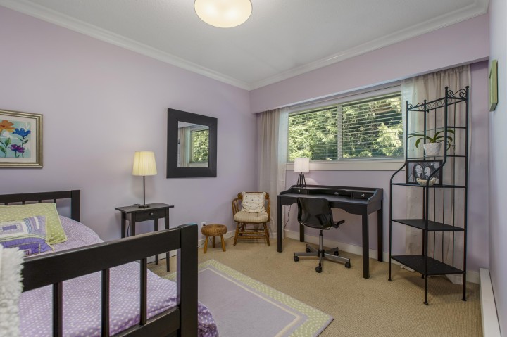 Photo 24 at 3420 Rockview Place, Westmount WV, West Vancouver