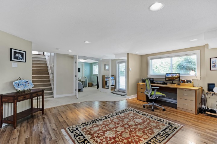 Photo 30 at 3420 Rockview Place, Westmount WV, West Vancouver