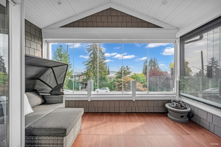 Photo 27 at 1287 Gordon Avenue, Ambleside, West Vancouver