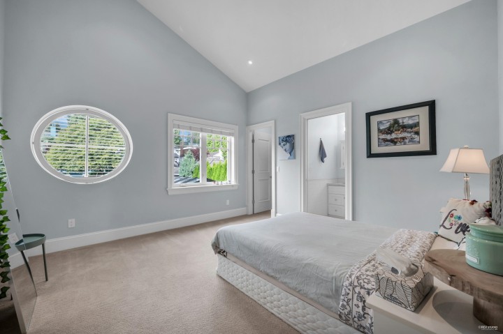 Photo 32 at 1287 Gordon Avenue, Ambleside, West Vancouver