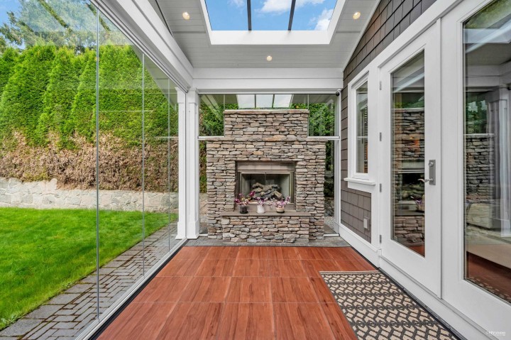 Photo 18 at 1287 Gordon Avenue, Ambleside, West Vancouver