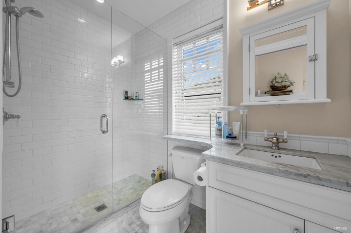 Photo 31 at 1287 Gordon Avenue, Ambleside, West Vancouver