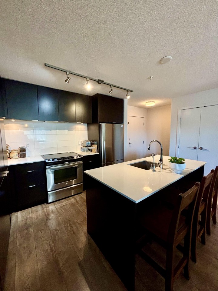 Photo 7 at 306 - 1673 Lloyd Avenue, Pemberton NV, North Vancouver