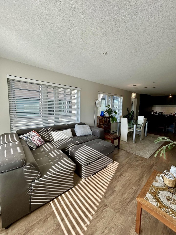 Photo 3 at 306 - 1673 Lloyd Avenue, Pemberton NV, North Vancouver