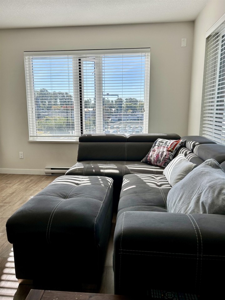 Photo 5 at 306 - 1673 Lloyd Avenue, Pemberton NV, North Vancouver