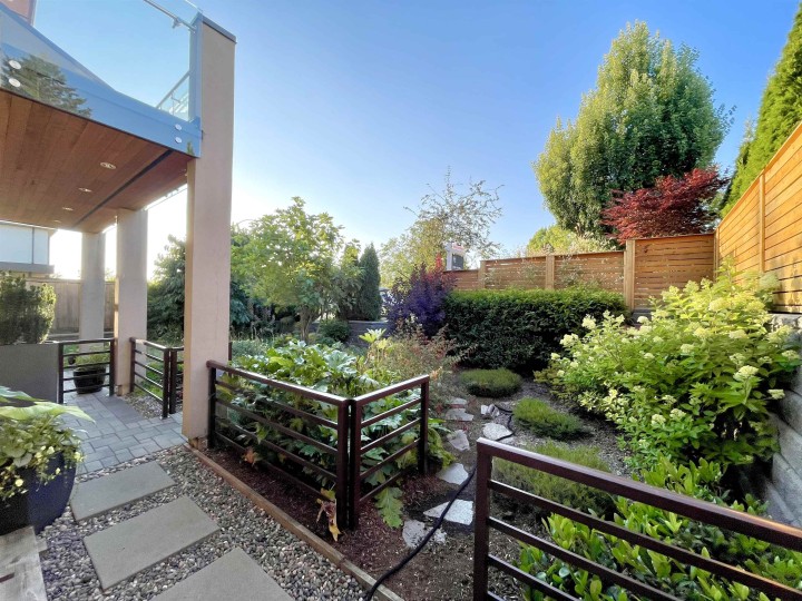 Photo 5 at 413 W Keith Road, Lower Lonsdale, North Vancouver