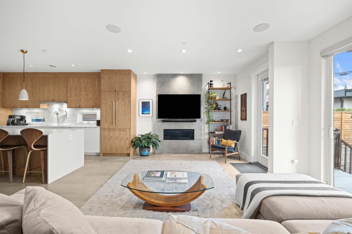 Photo 14 at 413 W Keith Road, Lower Lonsdale, North Vancouver