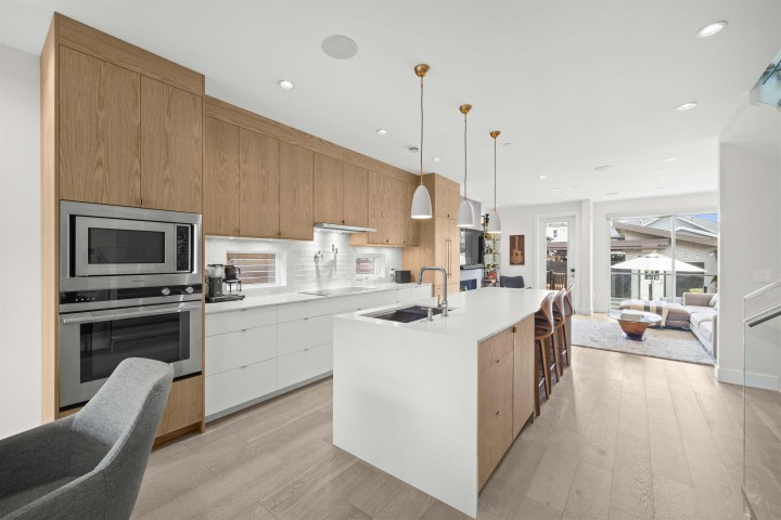 Photo 11 at 413 W Keith Road, Lower Lonsdale, North Vancouver