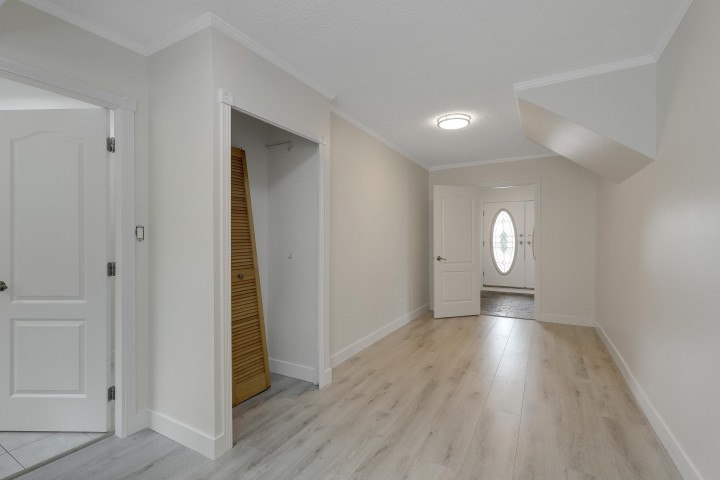 Photo 7 at 732 E 29th Street, Princess Park, North Vancouver