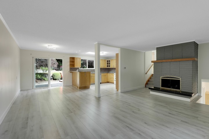 Photo 8 at 732 E 29th Street, Princess Park, North Vancouver