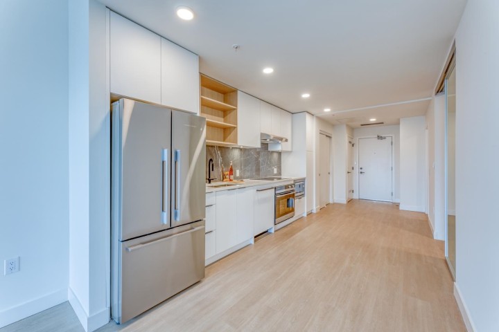 Photo 5 at 557 - 422 E 3rd Street, Lower Lonsdale, North Vancouver