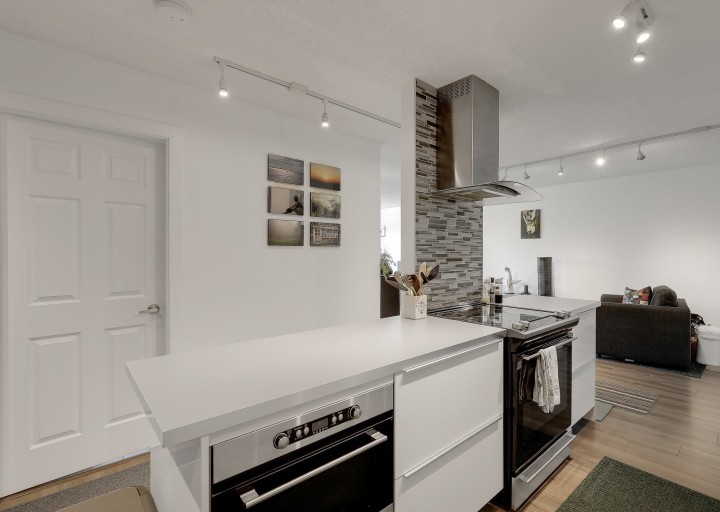 Photo 4 at 503 - 250 W 1st Street, Lower Lonsdale, North Vancouver