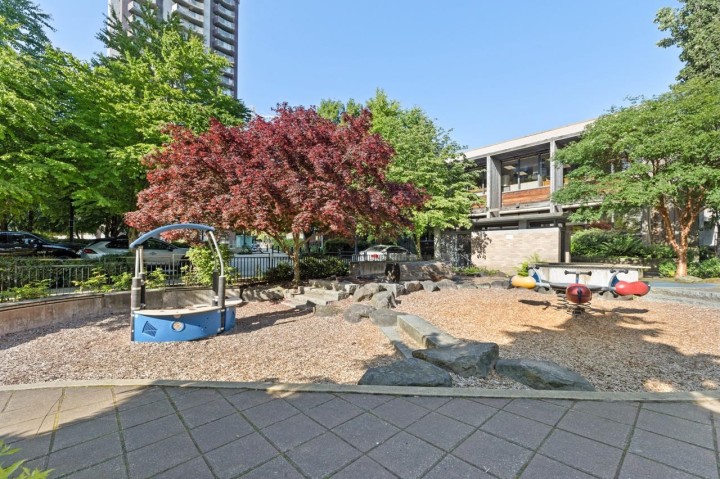 Photo 32 at 1302 - 158 W 13th Street, Central Lonsdale, North Vancouver