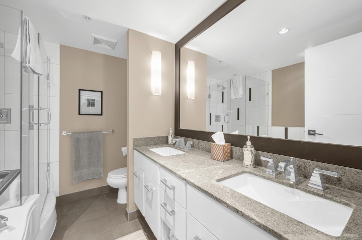 Photo 24 at PH8 - 683 W Victoria Park, Lower Lonsdale, North Vancouver