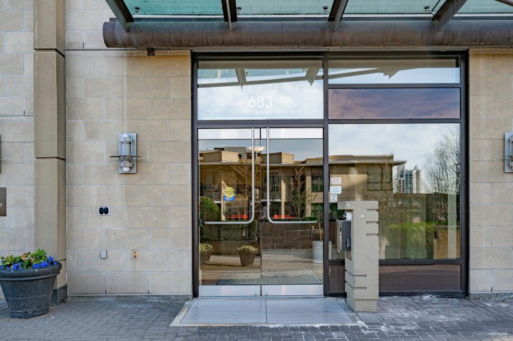 Photo 35 at PH8 - 683 W Victoria Park, Lower Lonsdale, North Vancouver