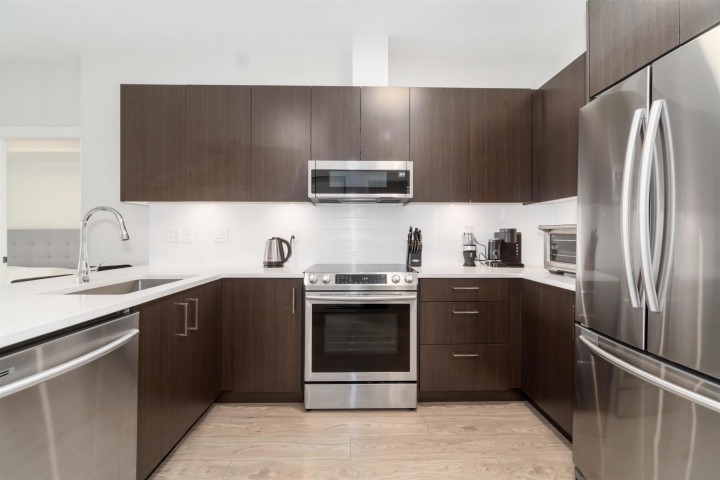 Photo 3 at 409 - 1633 Tatlow Avenue, Pemberton NV, North Vancouver