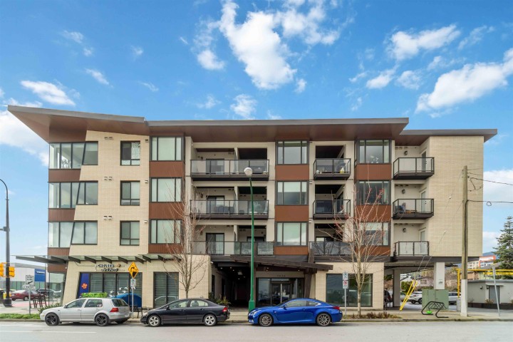Photo 1 at 409 - 1633 Tatlow Avenue, Pemberton NV, North Vancouver
