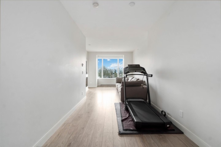 Photo 9 at 409 - 1633 Tatlow Avenue, Pemberton NV, North Vancouver