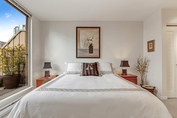 Photo 13 at 1404 - 819 Hamilton Street, Downtown VW, Vancouver West