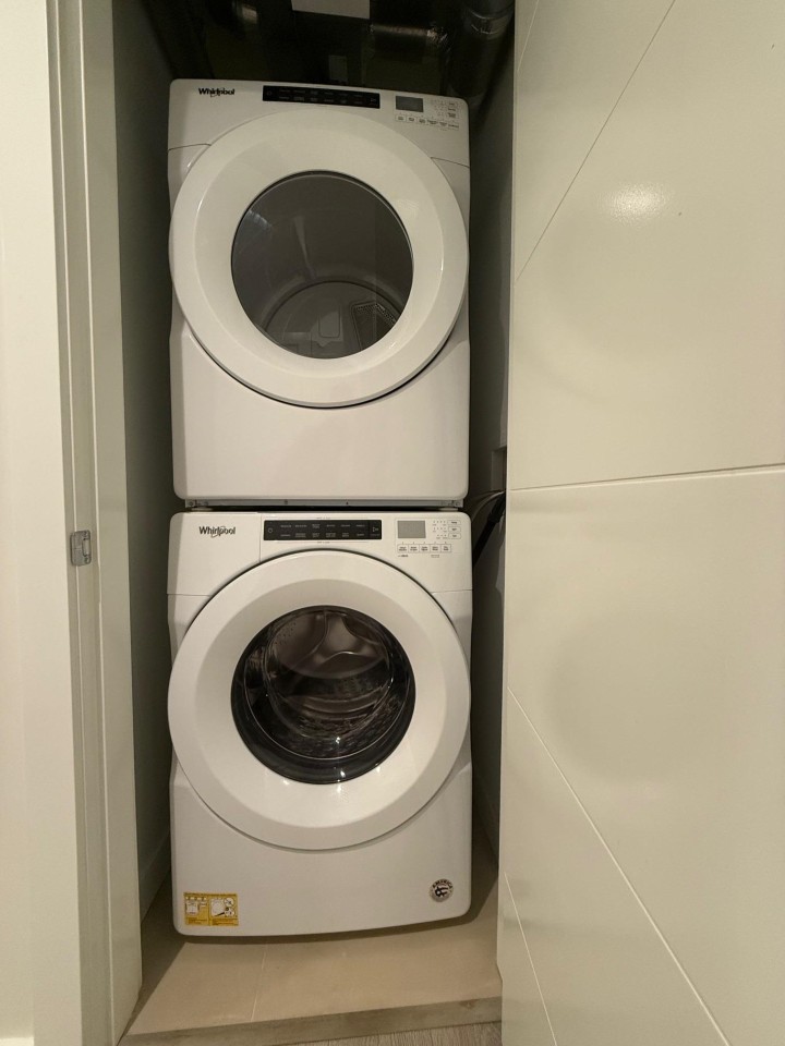 Photo 15 at 202 - 108 E 8th Street, Central Lonsdale, North Vancouver