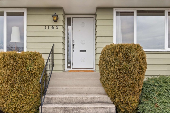 Photo 9 at 1165 Lawson Avenue, Ambleside, West Vancouver