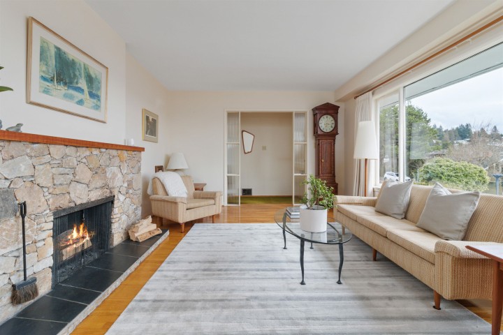 Photo 15 at 1165 Lawson Avenue, Ambleside, West Vancouver