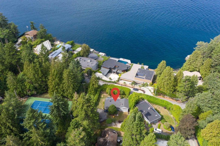 Photo 1 at 7195 Rockland Wynd, Whytecliff, West Vancouver