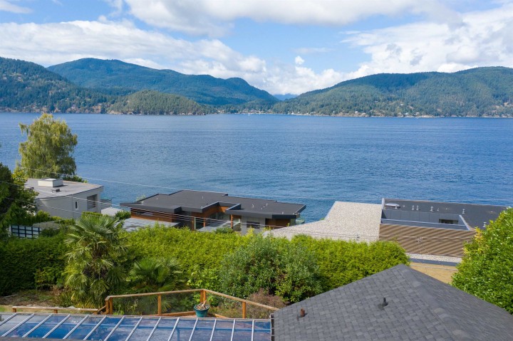 Photo 10 at 7195 Rockland Wynd, Whytecliff, West Vancouver