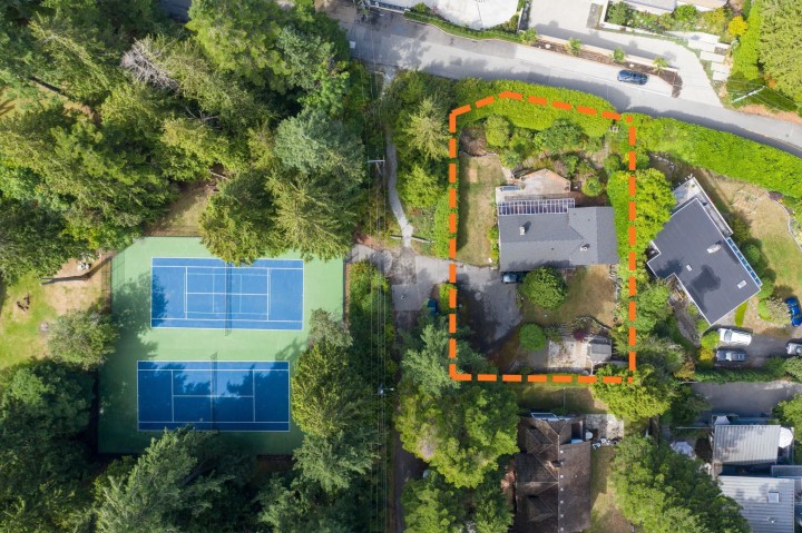 Photo 11 at 7195 Rockland Wynd, Whytecliff, West Vancouver