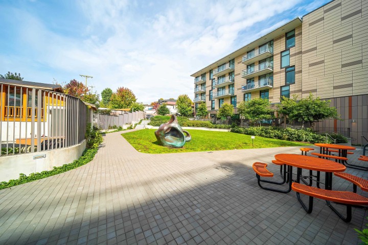 Photo 29 at 602 - 8181 Chester Street, South Vancouver, Vancouver East