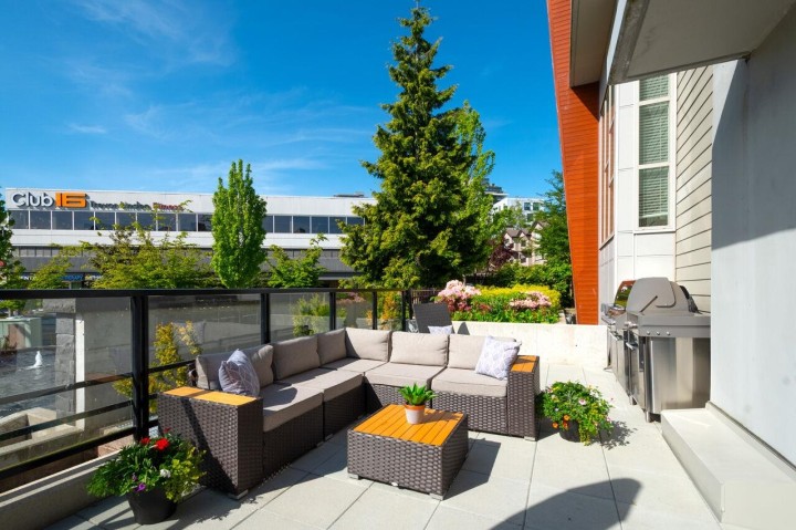 Photo 1 at TH13 - 108 E 8th Street, Central Lonsdale, North Vancouver