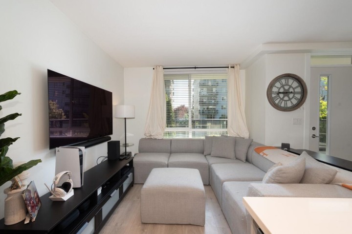 Photo 11 at TH13 - 108 E 8th Street, Central Lonsdale, North Vancouver