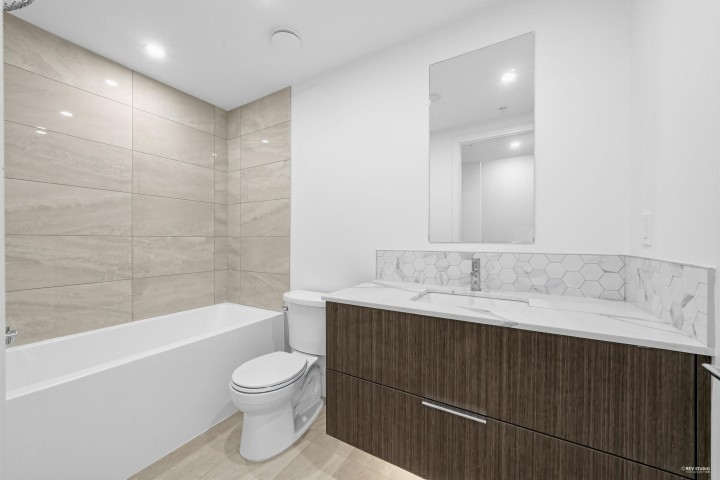 Photo 22 at 2071 E 1st Avenue, Grandview Woodland, Vancouver East