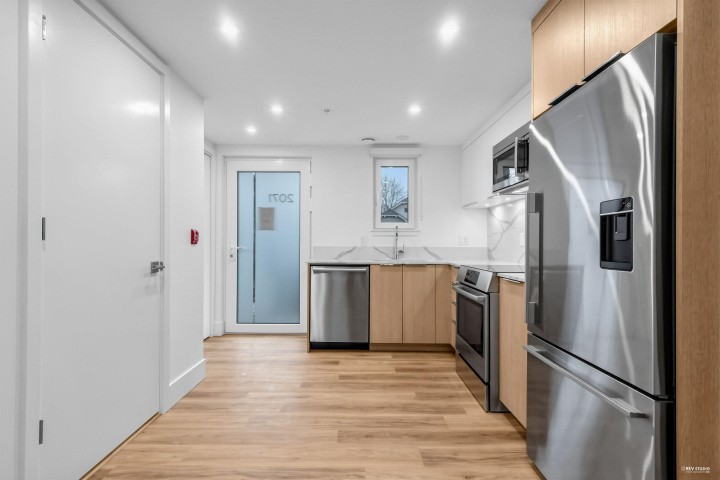 Photo 5 at 2071 E 1st Avenue, Grandview Woodland, Vancouver East