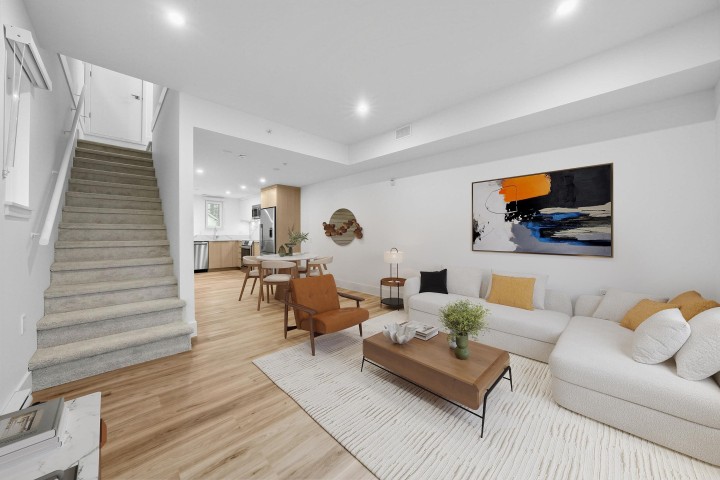 Photo 10 at 2071 E 1st Avenue, Grandview Woodland, Vancouver East