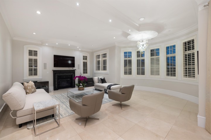 Photo 17 at 2912 Mathers Avenue, Altamont, West Vancouver