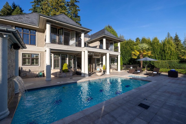 Photo 7 at 2912 Mathers Avenue, Altamont, West Vancouver