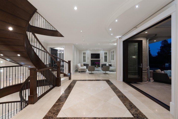 Photo 14 at 2912 Mathers Avenue, Altamont, West Vancouver