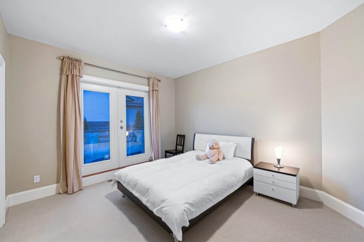 Photo 22 at 1605 Chippendale Road, Canterbury WV, West Vancouver