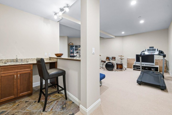 Photo 30 at 1605 Chippendale Road, Canterbury WV, West Vancouver