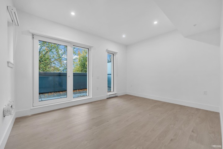 Photo 7 at 1685 Lakewood Drive, Grandview Woodland, Vancouver East