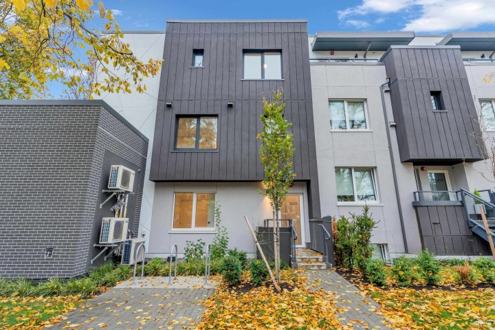 Photo 33 at 1685 Lakewood Drive, Grandview Woodland, Vancouver East