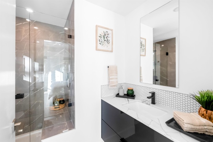 Photo 17 at 2069 E 1st Avenue, Grandview Woodland, Vancouver East