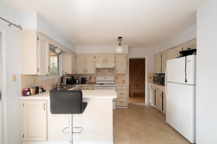 Photo 14 at 1285 Lucking Place, Westlynn, North Vancouver